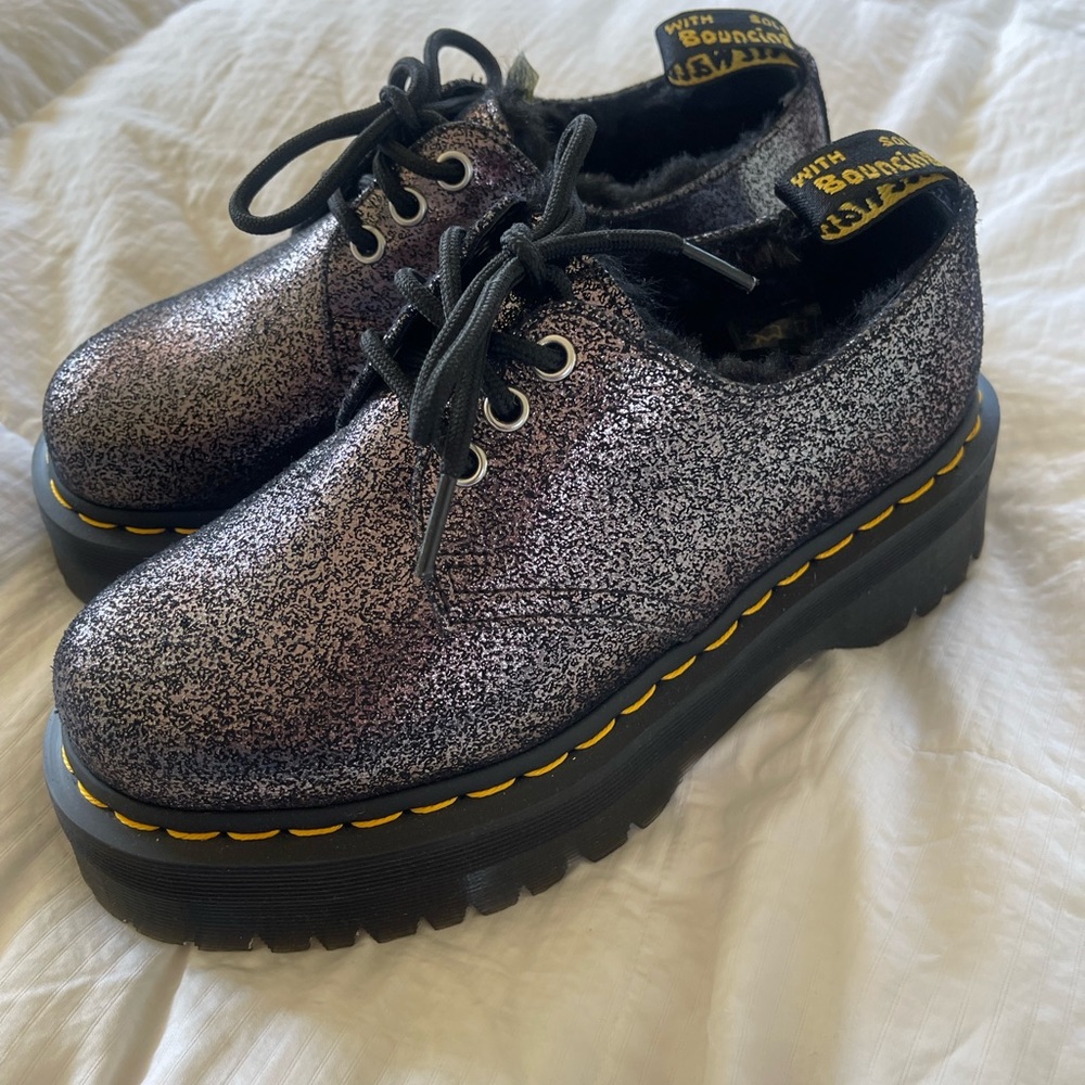 New Air Wair Dr Martens